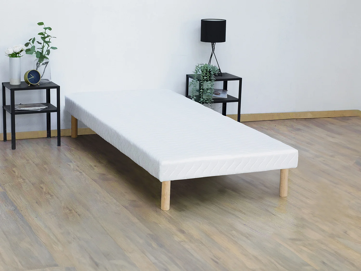 Stelaż dekoracyjny uniwersalny 90 x 200 cm 10 listewek – Biały – ASTHENIS II marki YSMÉE 3480844