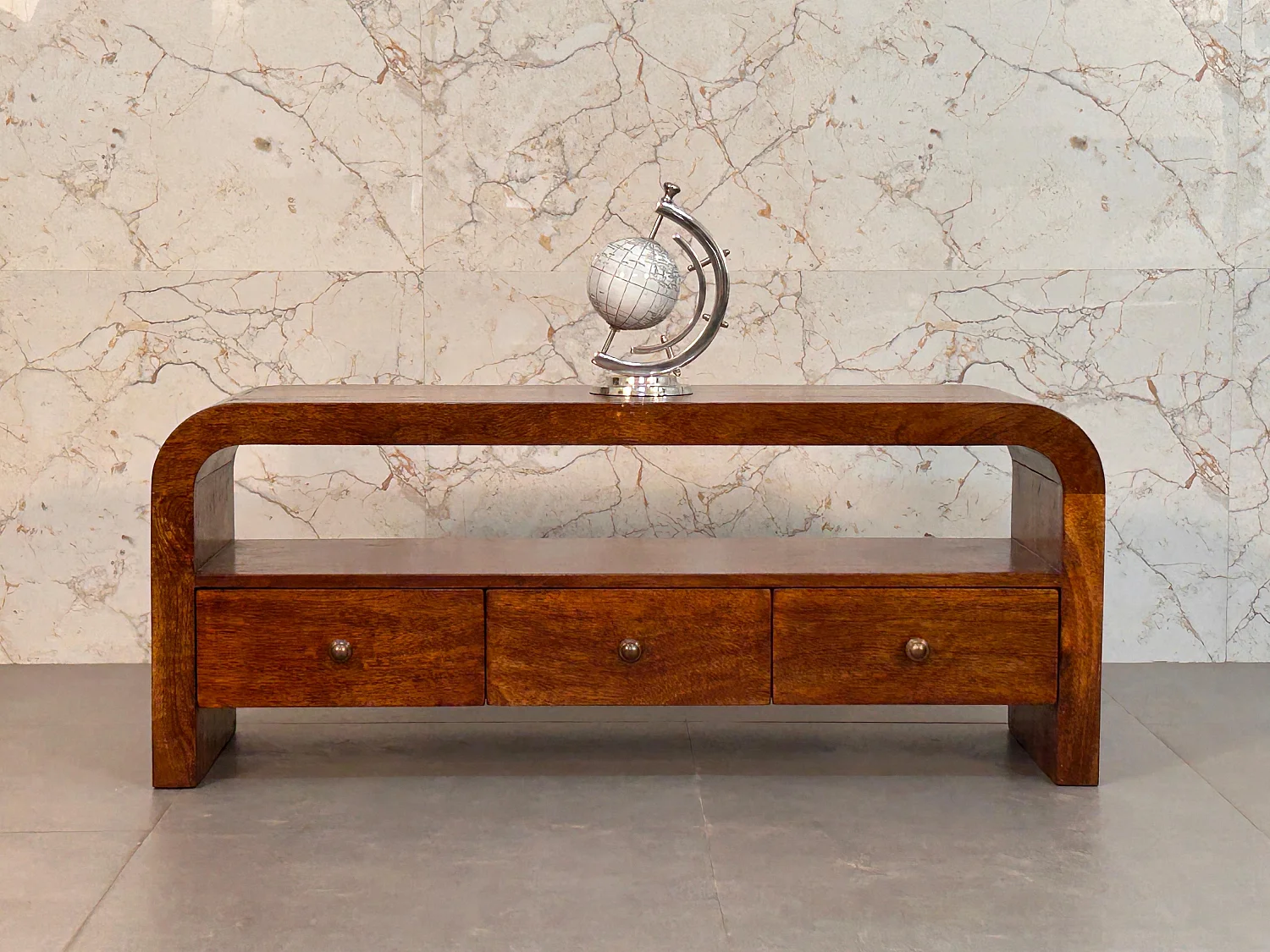 Artisan Furniture Lite drewno Szafka RTV Darcy z 3 Szufladami i Otwartą Półką w Odcieniu Kasztanowym 4794663