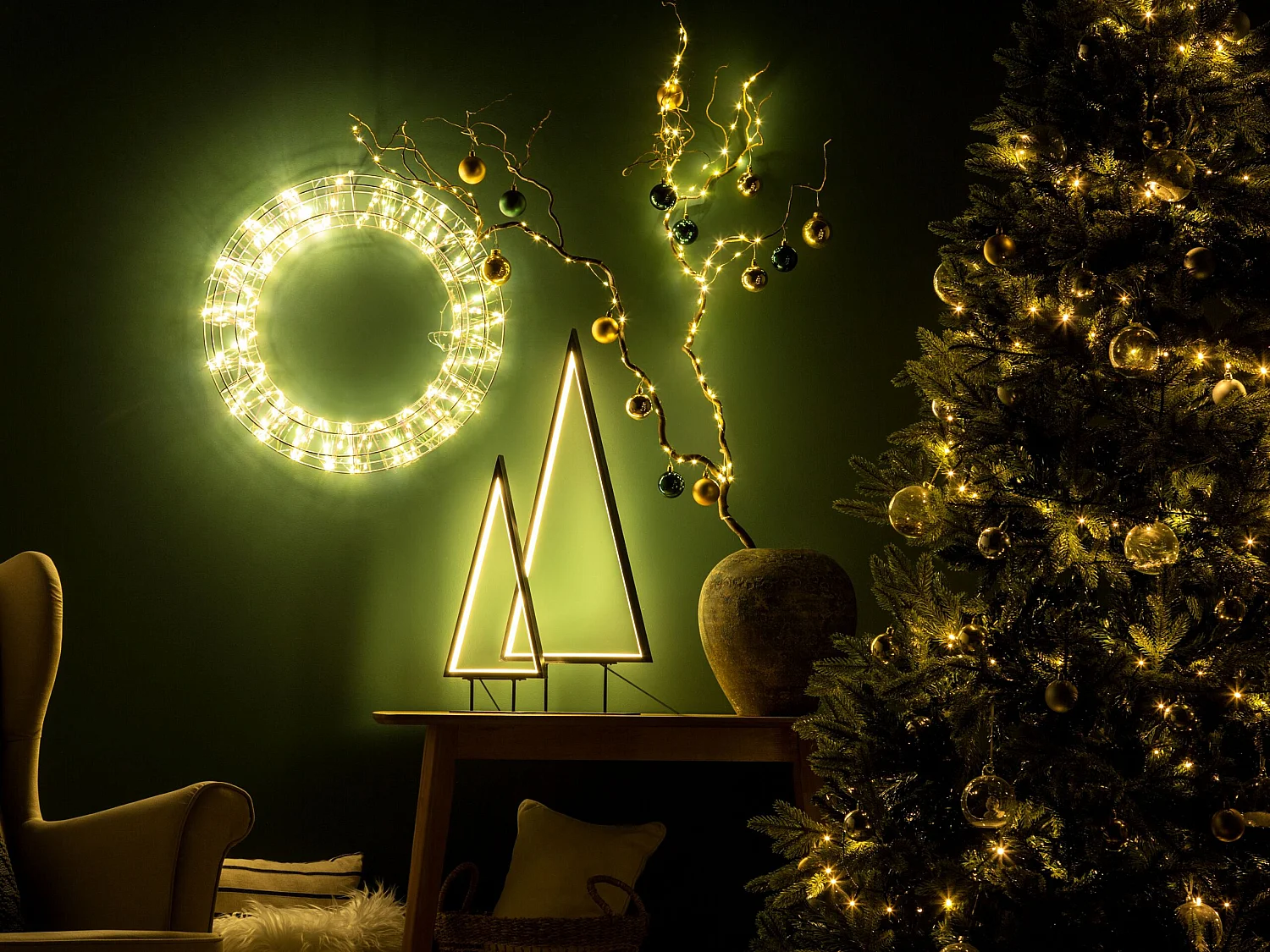 Zestaw 2 figurek dekoracyjnych LED choinki czarny LOPPI 416607 - obrazek 1